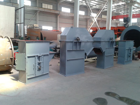 鬥式提升機 鬥式提(tí)升機