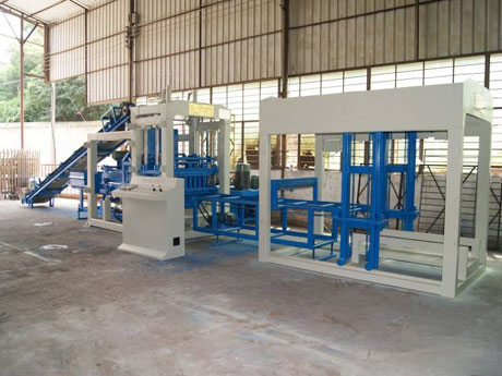 砌塊機 砌(qì)塊機